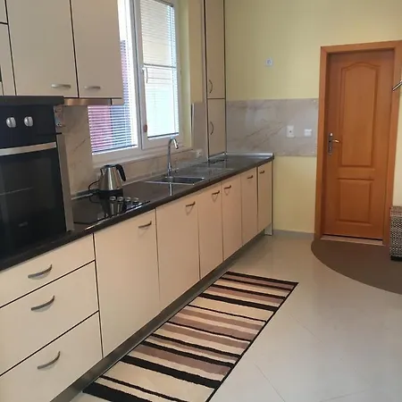 Apartment Davina Beach Old Town *